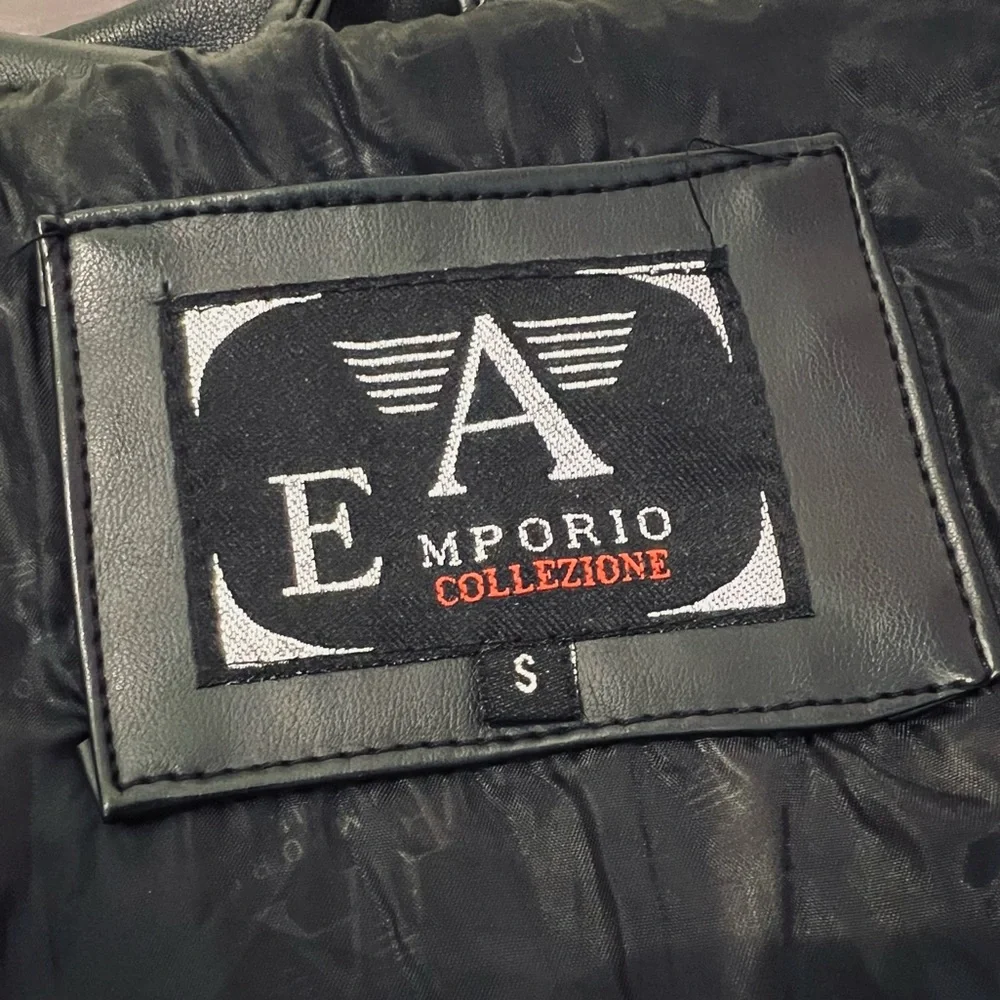 Armani Collezione Black Leather Jacket Unisex S/M - Picture 6 of 6